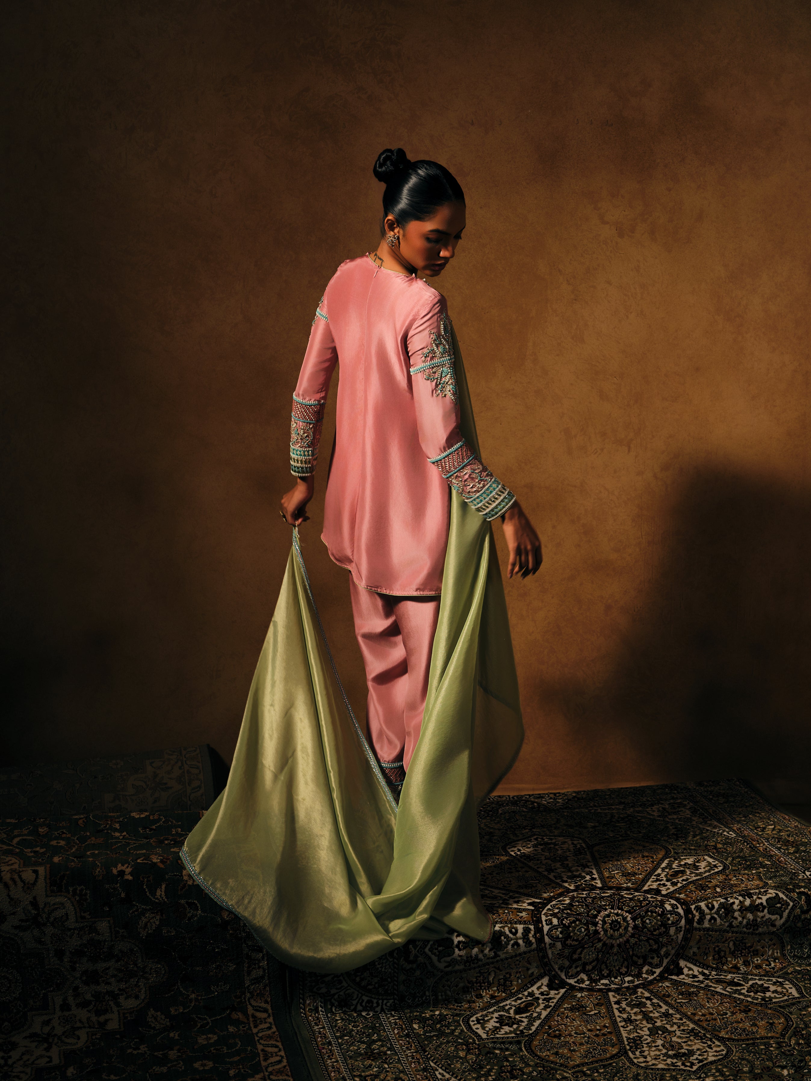 Eshani Kurta Set