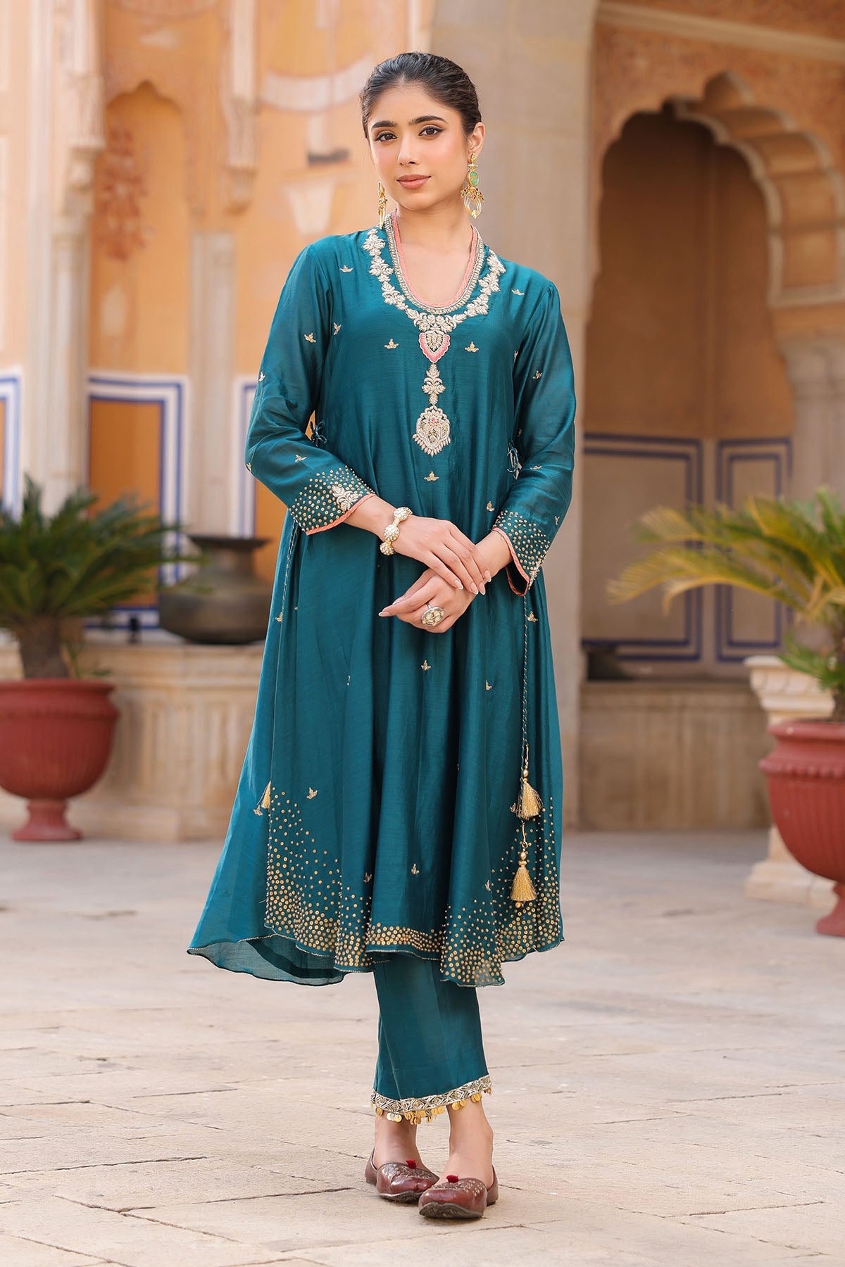 PAKEEZAH PAAN BUTA JODA TEAL BLUE