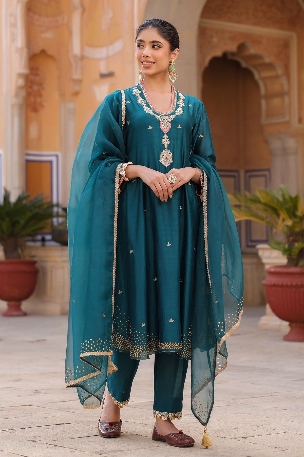 PAKEEZAH PAAN BUTA JODA TEAL BLUE