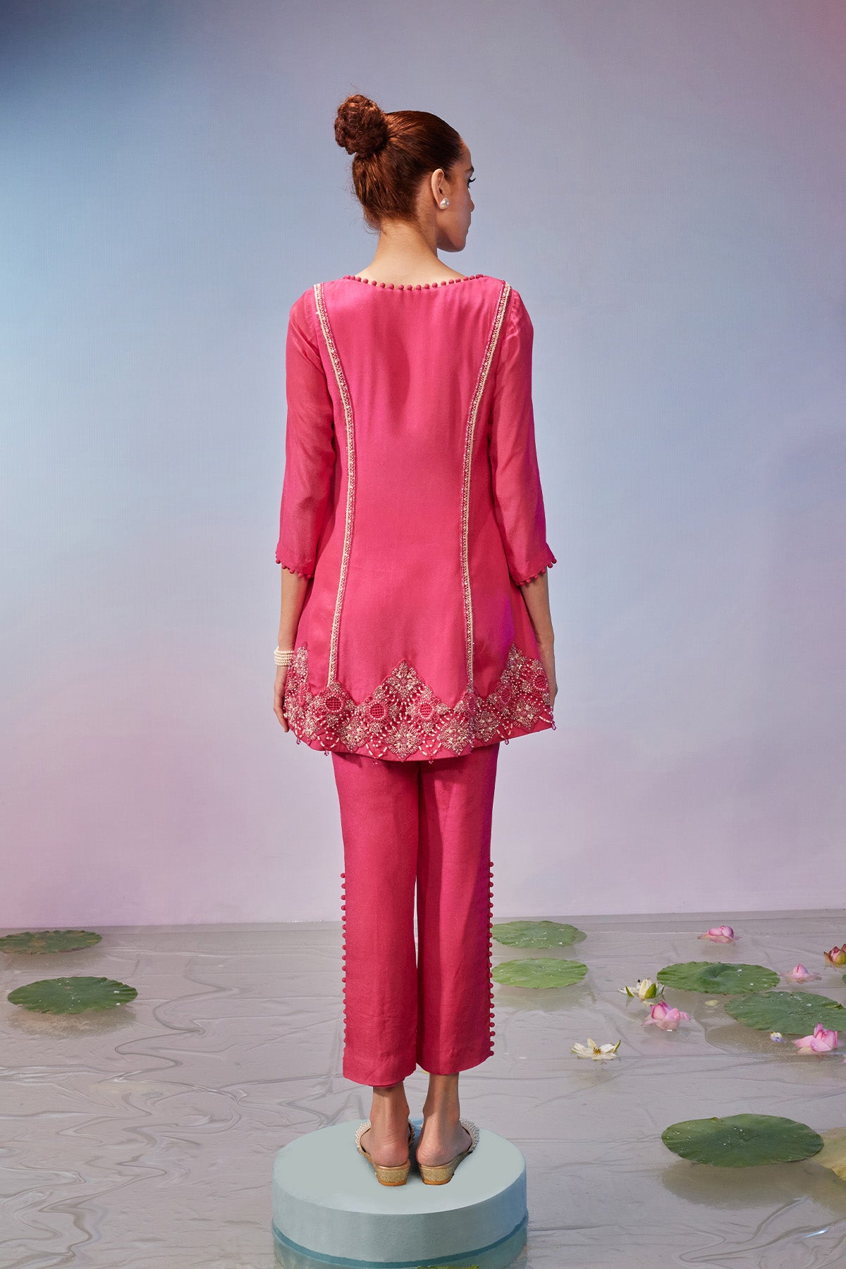 Semi fit kurta with cut work embroidery