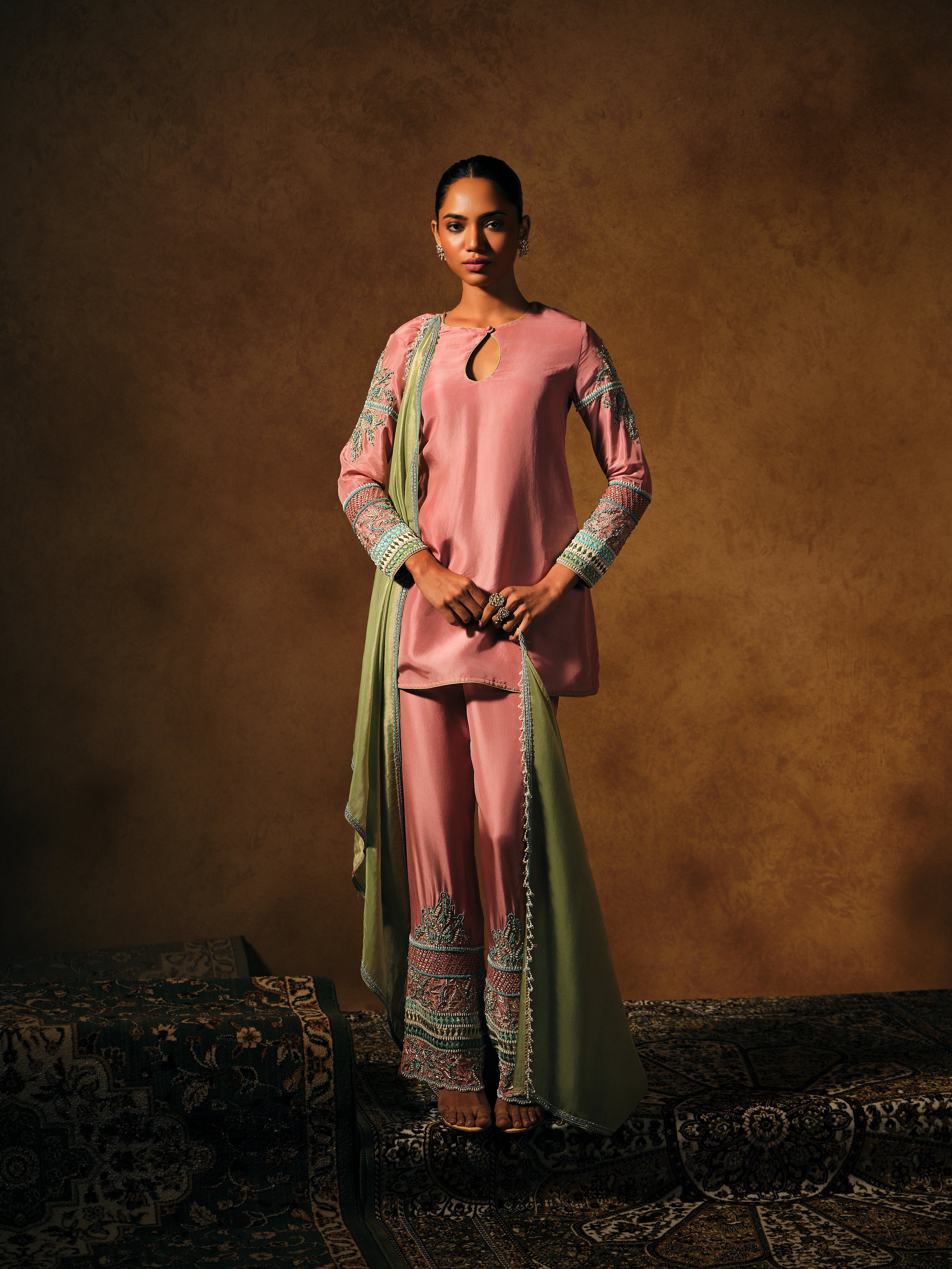 Eshani Kurta Set