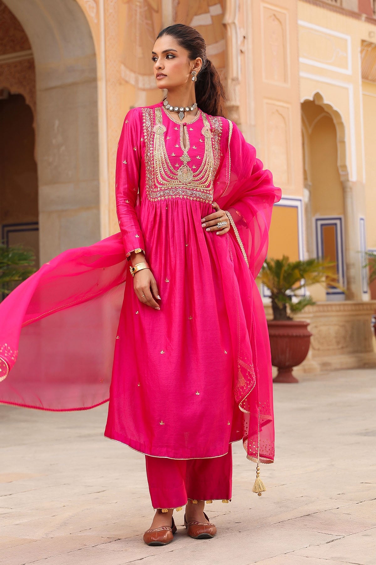 PAKEEZAH JADAU JODA HOT PINK
